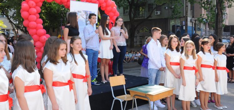 BOLJI USLOVI ZA VIŠE OD HILJADU ĐAKA OŠ „UČITELJ TASA“