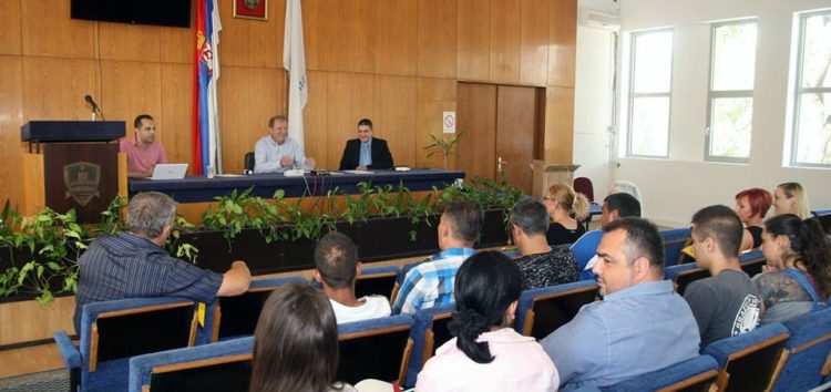 Unapređivanje zapošljavanja Roma i Romkinja na lokalnom nivou