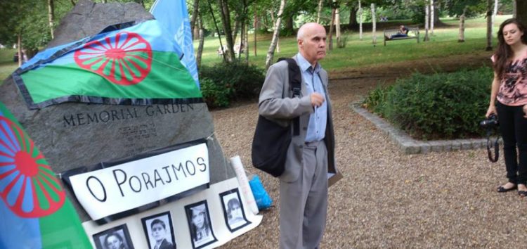 Protestno pismo g.Grattana Puxona predsednika IRU komisije za demokratsku tranziciju, povodom ubistva dva Roma u Ukrajini!